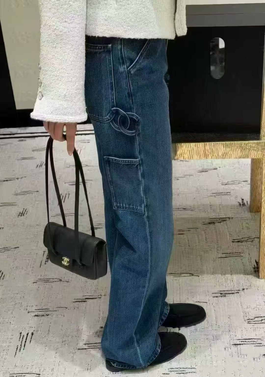 Джинсы